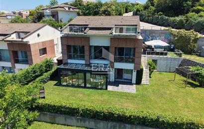 İstanblue Evlerinde Geniş Bahçeli Lüks Müstakil Villa