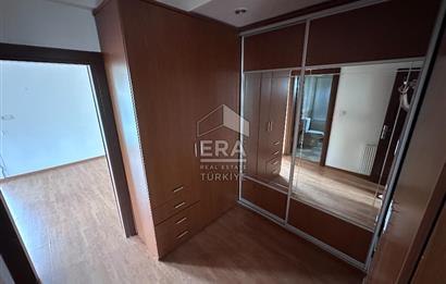 Sarıyer Uskumruköy'de Güvenlikli Sitede 4+2, 290m2 İkiz Villa