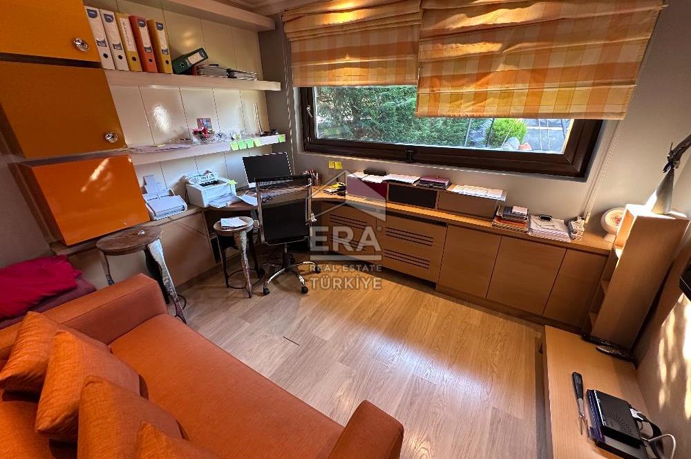 Uskumruköy Gardenya Evleri'nde Satılık 4+2 İkiz Villa