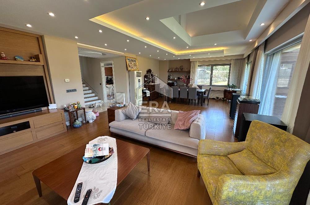 İstanblue Evlerinde Geniş Bahçeli Lüks Müstakil Villa