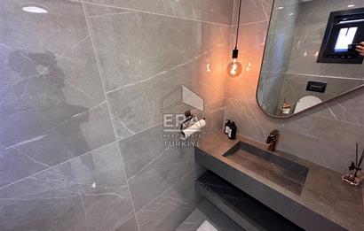 Zekeriyaköy Garanti Koza'da Komple Yenilenmiş Y Tipi Villa