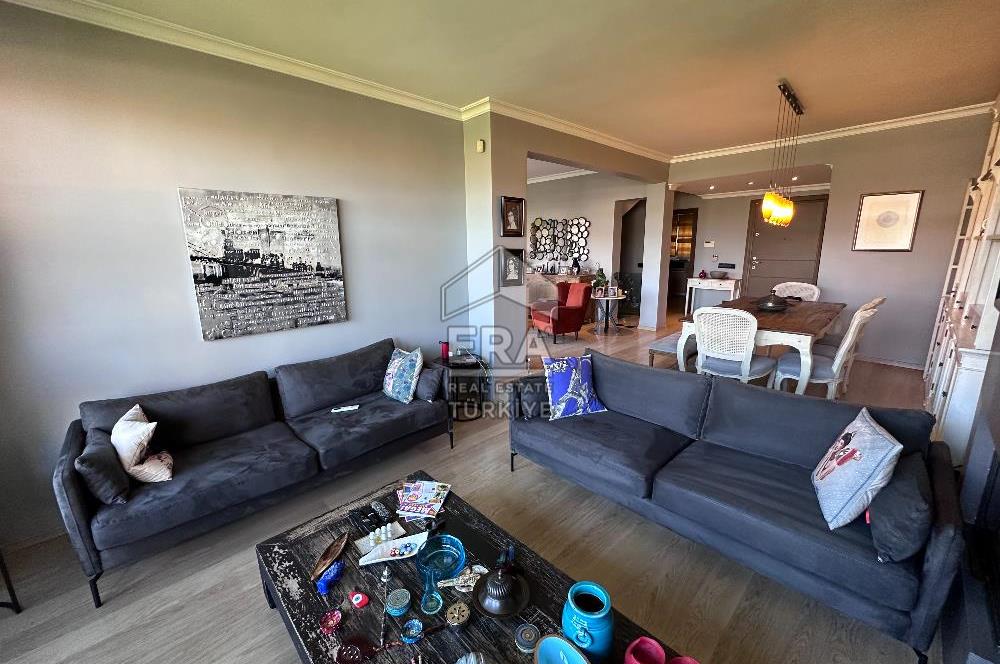 Uskumruköy Gardenya Evleri'nde Satılık 4+2 İkiz Villa