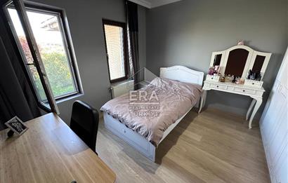 Uskumruköy Gardenya Evleri'nde Satılık 4+2 İkiz Villa