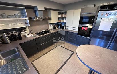 Uskumruköy Gardenya Evleri'nde Satılık 4+2 İkiz Villa