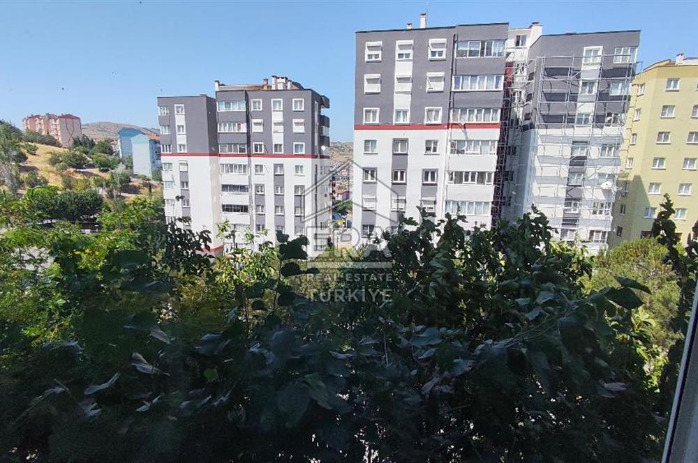 ERA SÖZ GAYRİMENKUL’DEN ADNAN MENDERES MAHALLESİ’NDE KİRALIK 3+1 ARA KAT DAİRE