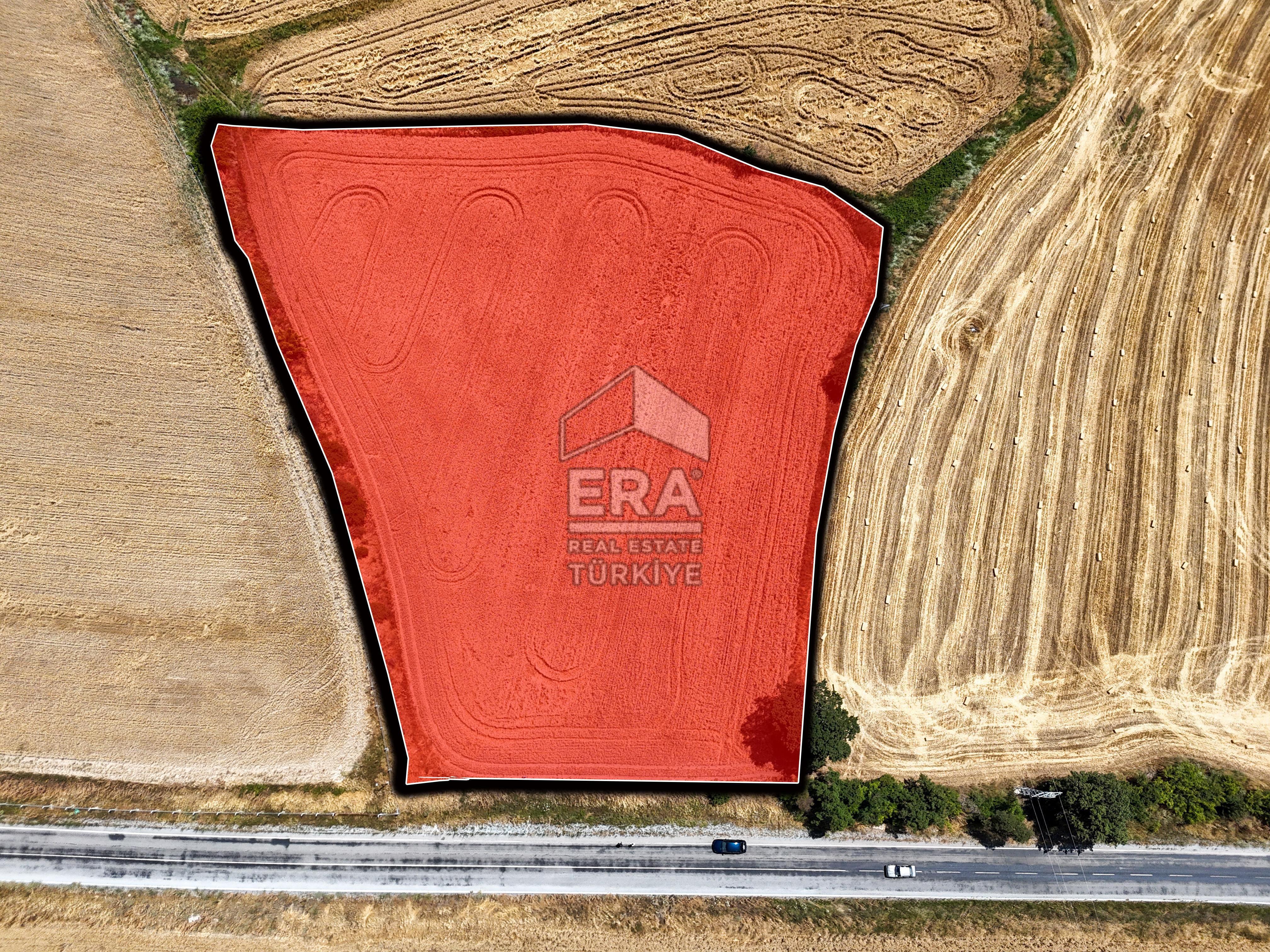 ERA SÖZ GAYRİMENKUL'DEN SUSURLUK’ TA OTOYOLA 500 METRE MESAFEDE SATILIK TARLA