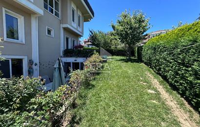 Sarıyer Uskumruköy'de Güvenlikli Sitede 4+2, 290m2 İkiz Villa