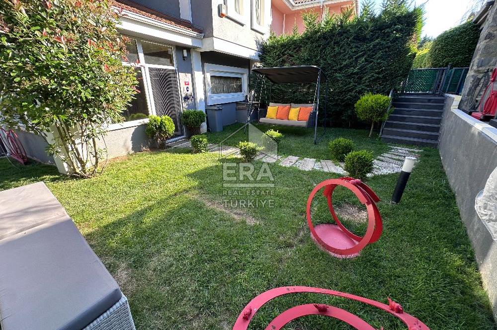 Uskumruköy Gardenya Evleri'nde Satılık 4+2 İkiz Villa