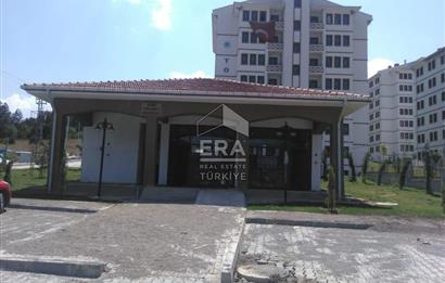 BOLU MENGEN'DE ARSASIYLA BERABER SATILIK DÜKKAN 