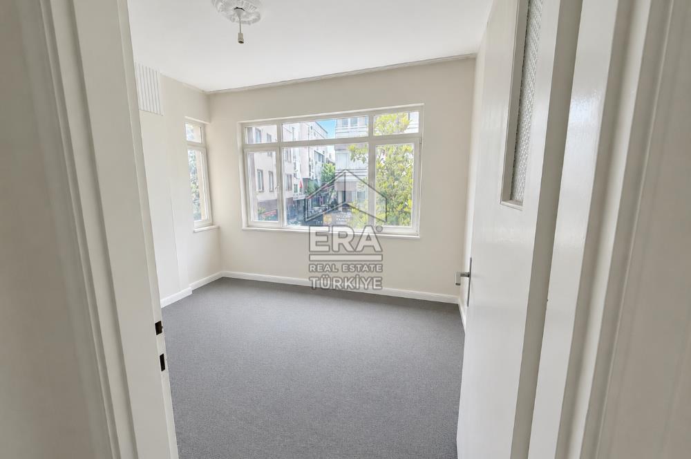 ERA SÖZ'DEN KARESİ MİLLİKUVVETLER CADDESİNDE 2+1 SATILIK DAİRE