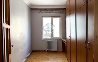 BALIKESİR ALTIEYLÜL BAHÇELİEVLER MAHALLESİ 3+1 KİRALIK DAİRE