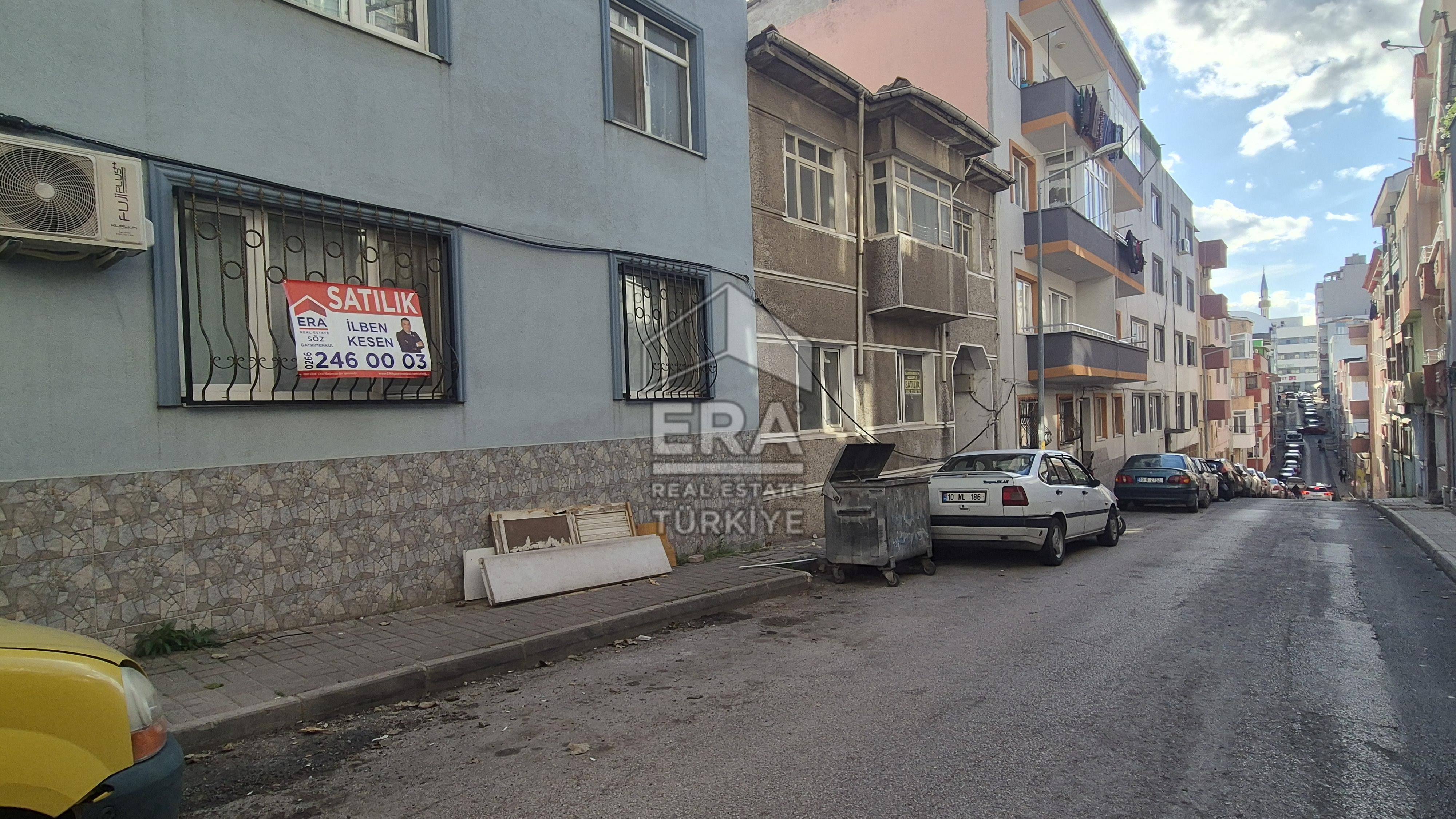 ERA SÖZ DEN BANDIRMA 17 EYLÜL MAHALLESİNDE MASRAFSIZ YÜKSEK GİRİŞ 2+1 SATILIK DAİRE