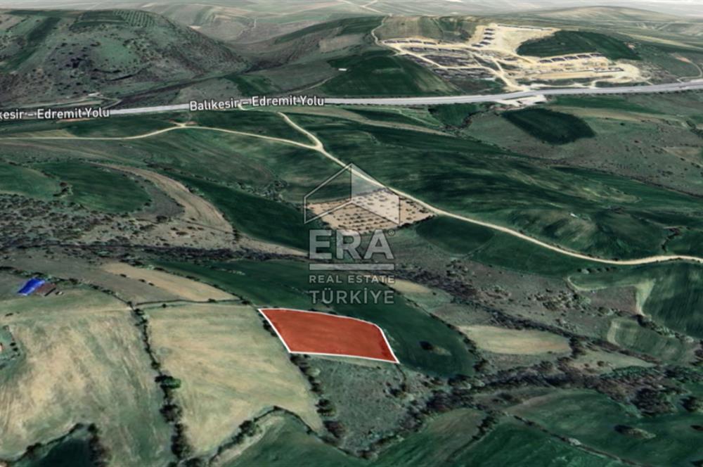 ERA PORT'TAN BALIKESİR DEREKÖY KÖYÜ'NDE 2.870,90m² TARLA