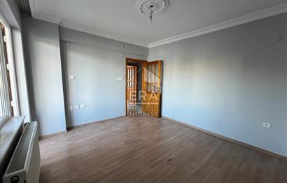 ERA PORT GÜVENCESİYLE BAHÇELİEVLER DE 3+1 1+1 SATILIK DUBLE