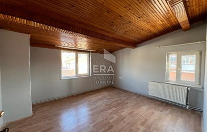 ERA PORT GÜVENCESİYLE BAHÇELİEVLER DE 3+1 1+1 SATILIK DUBLE
