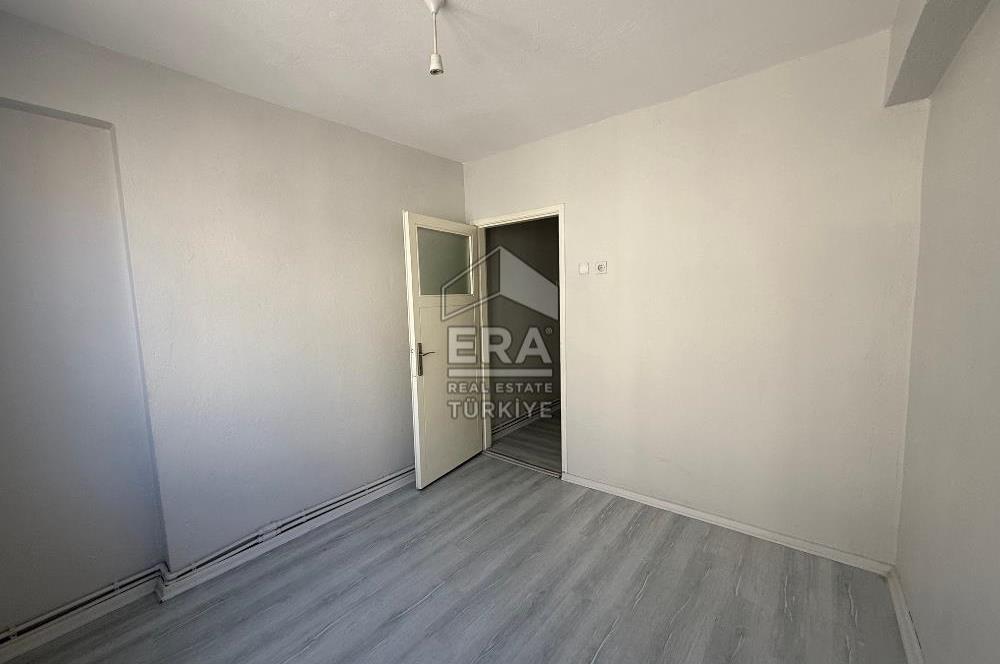 ERA PORT GÜVENCESİYLE ANAFARTALAR CD. ARAKAT 2+1 KİRALIK DAİRE