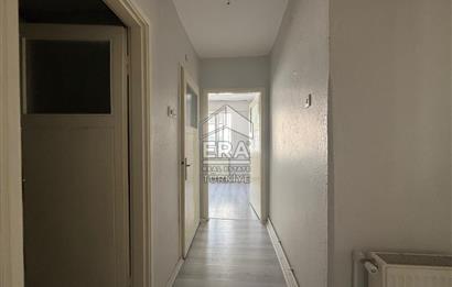 ERA PORT GÜVENCESİYLE ANAFARTALAR CD. ARAKAT 2+1 KİRALIK DAİRE