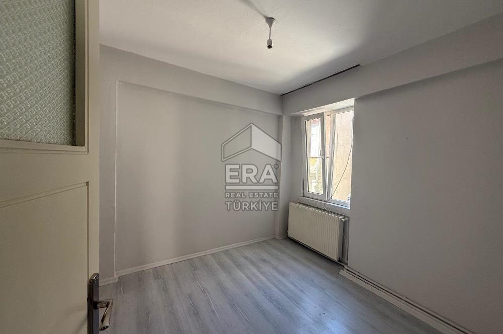 ERA PORT GÜVENCESİYLE ANAFARTALAR CD. ARAKAT 2+1 KİRALIK DAİRE