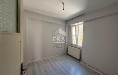 ERA PORT GÜVENCESİYLE ANAFARTALAR CD. ARAKAT 2+1 KİRALIK DAİRE