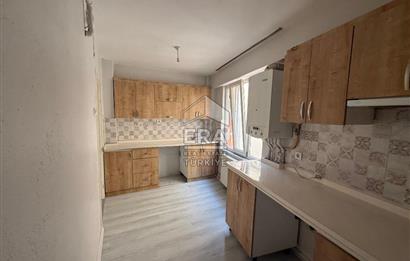 ERA PORT GÜVENCESİYLE ANAFARTALAR CD. ARAKAT 2+1 KİRALIK DAİRE