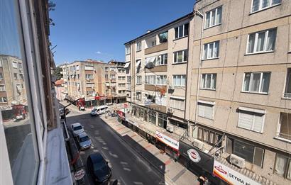 ERA PORT GÜVENCESİYLE ANAFARTALAR CD. ARAKAT 2+1 KİRALIK DAİRE