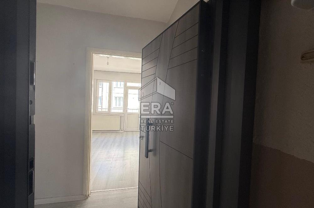 ERA PORT GÜVENCESİYLE ANAFARTALAR CD. ARAKAT 2+1 KİRALIK DAİRE
