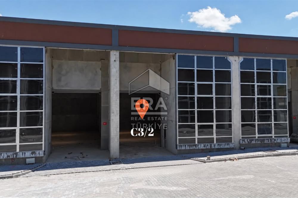ERA PORT'TAN OSB MARANGOZLAR SİTESİNDE 240 M² KİRALIK DÜKKAN