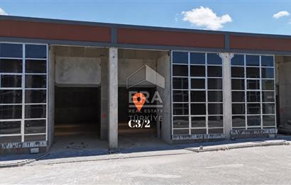 ERA PORT'TAN OSB MARANGOZLAR SİTESİNDE 240 M² KİRALIK DÜKKAN