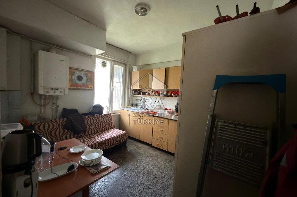 ERA PORT GÜVENCESİYLE CENGİZ TOPEL CADDESİNDE SATILIK DÜKKAN