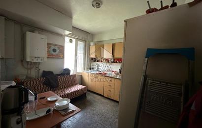 ERA PORT GÜVENCESİYLE CENGİZ TOPEL CADDESİNDE SATILIK DÜKKAN