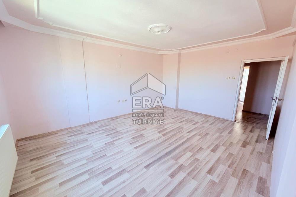 ERA PORT GÜVENCESİYLE ADNAN MENDERES'TE SATILIK 3+1 DAİRE
