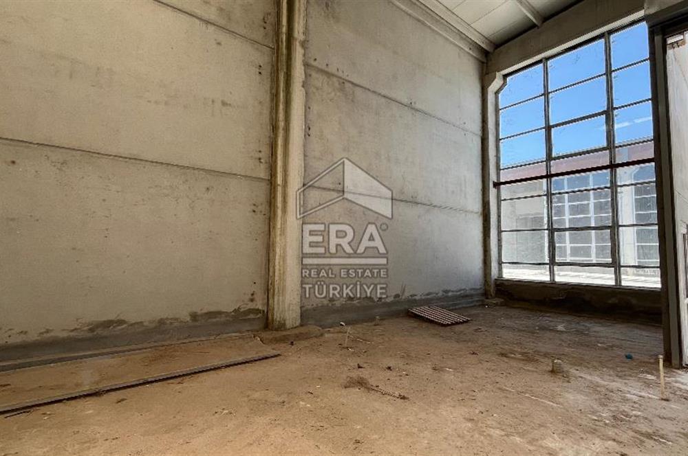 ERA PORT'TAN OSB MARANGOZLAR SİTESİNDE 240 M² KİRALIK DÜKKAN