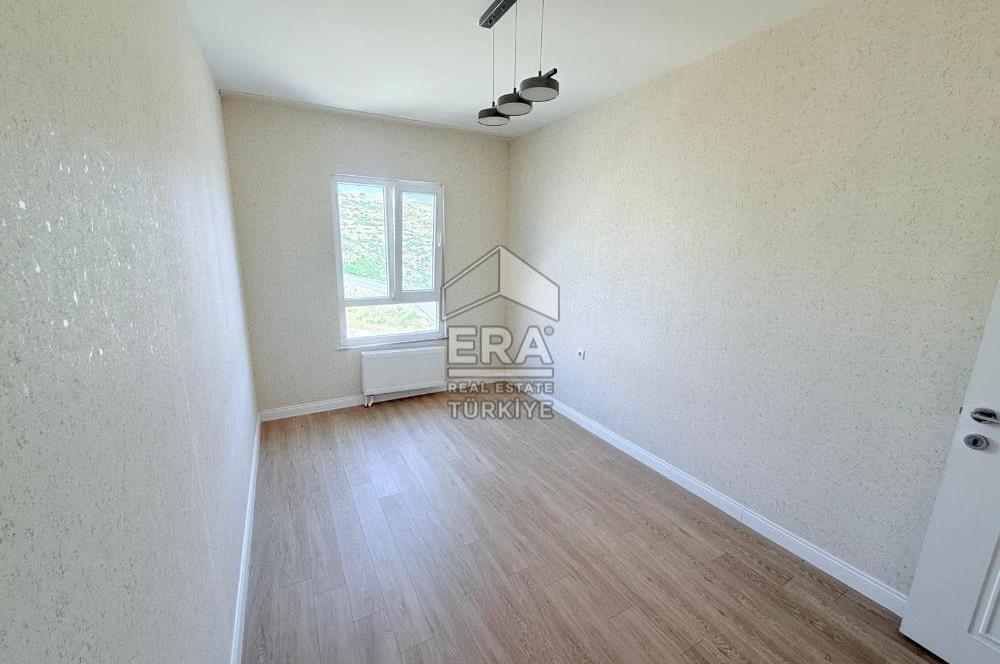 ERA PORT GÜVENCESİYLE PRESTİJ SEYİRTEPEDE KİRALIK 3+1 LÜKS DAİRE
