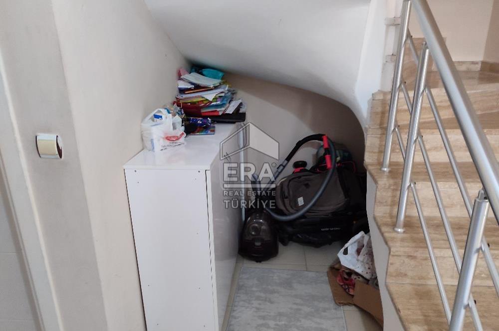 MANAVGAT ILICA’DA HAVUZLU SİTE İÇERİSİNDE GENİŞ TRİPLEKS İKİZ VİLLA
