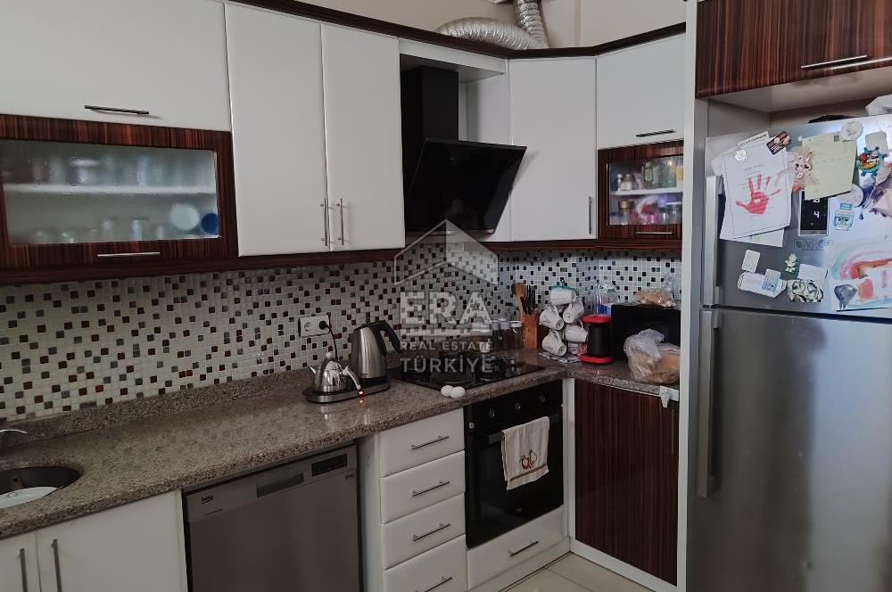 MANAVGAT ILICA’DA HAVUZLU SİTE İÇERİSİNDE GENİŞ TRİPLEKS İKİZ VİLLA