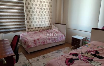 MANAVGAT ILICA’DA HAVUZLU SİTE İÇERİSİNDE GENİŞ TRİPLEKS İKİZ VİLLA