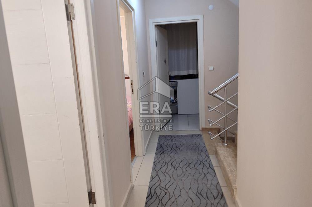 MANAVGAT ILICA’DA HAVUZLU SİTE İÇERİSİNDE GENİŞ TRİPLEKS İKİZ VİLLA