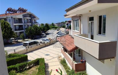 MANAVGAT ILICA’DA HAVUZLU SİTE İÇERİSİNDE GENİŞ TRİPLEKS İKİZ VİLLA