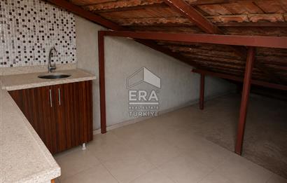 MANAVGAT ILICA’DA HAVUZLU SİTE İÇERİSİNDE GENİŞ TRİPLEKS İKİZ VİLLA