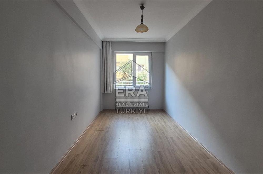 ERA SÖZ DEN BANDIRMA 17 EYLÜL MAH. LALELİK CAMİ YAKINI KİRALIK 2+1 DAİRE