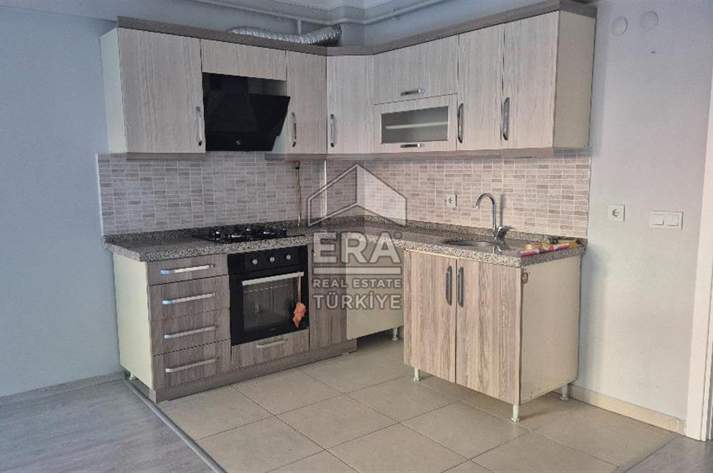 ERA SÖZ DEN BANDIRMA 17 EYLÜL MAH. LALELİK CAMİ YAKINI KİRALIK 2+1 DAİRE