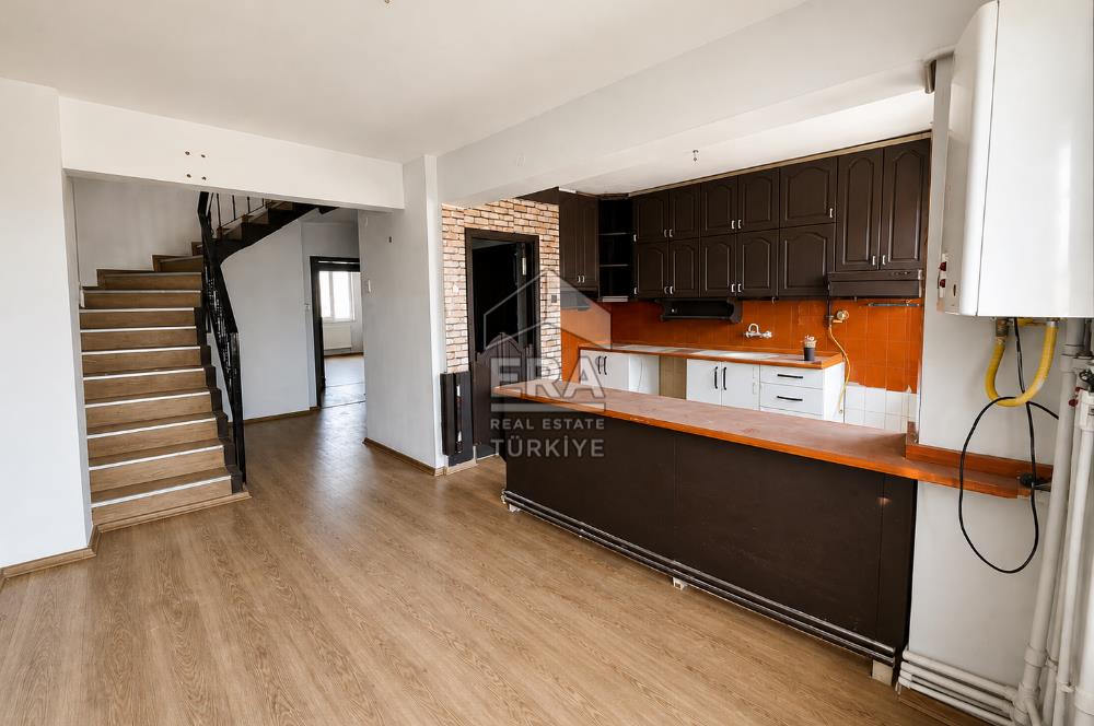 ERA SÖZDEN EGE MAH'DE 168 M² BRÜT 2+1 TERASLI SATILIK DAİRE