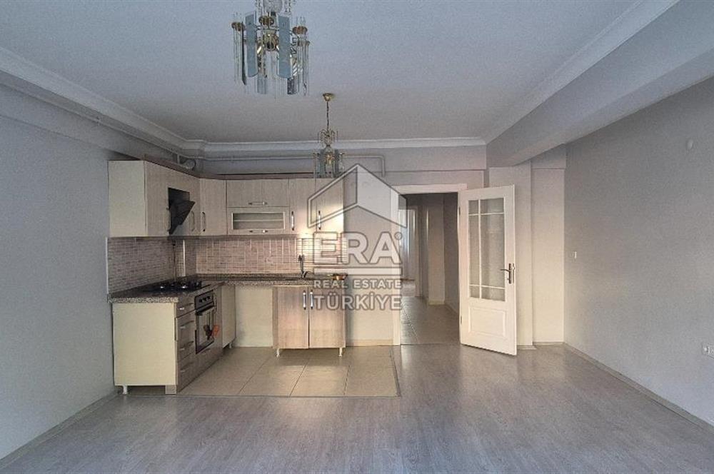 ERA SÖZ DEN BANDIRMA 17 EYLÜL MAH. LALELİK CAMİ YAKINI KİRALIK 2+1 DAİRE