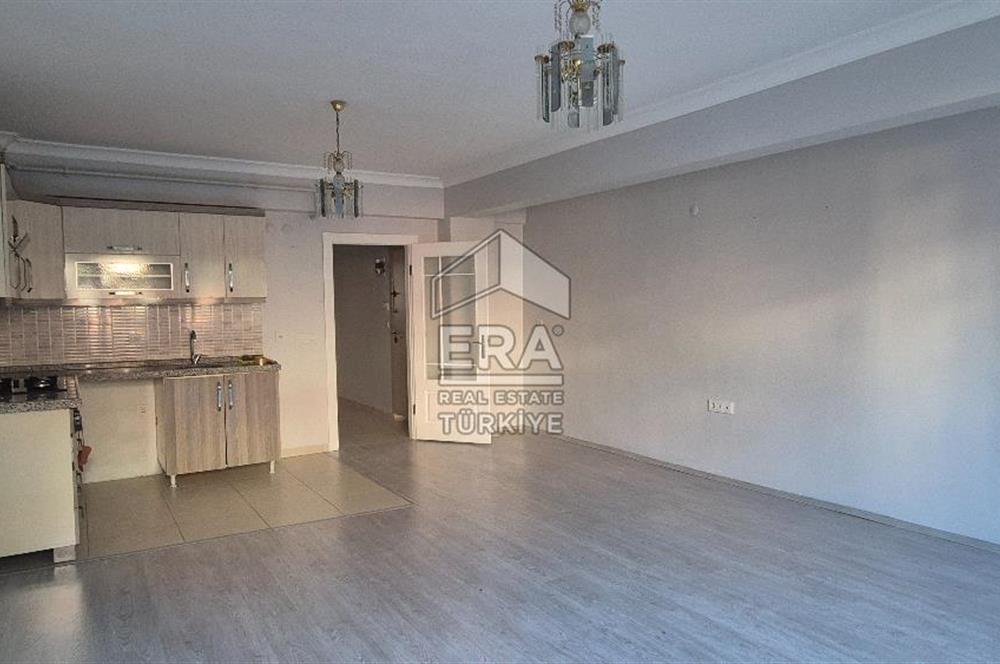 ERA SÖZ DEN BANDIRMA 17 EYLÜL MAH. LALELİK CAMİ YAKINI KİRALIK 2+1 DAİRE