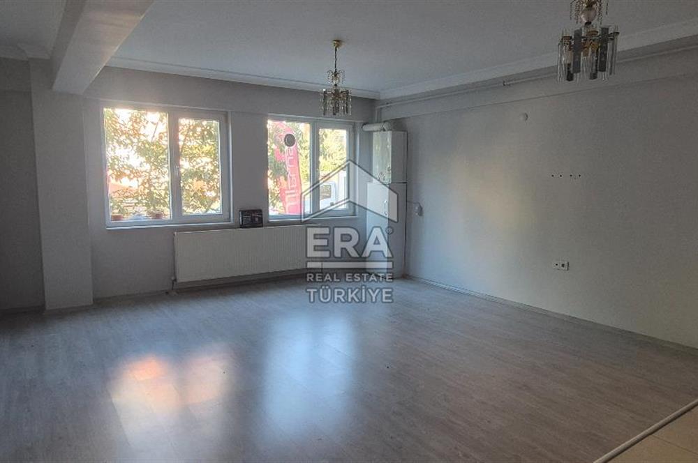 ERA SÖZ DEN BANDIRMA 17 EYLÜL MAH. LALELİK CAMİ YAKINI KİRALIK 2+1 DAİRE
