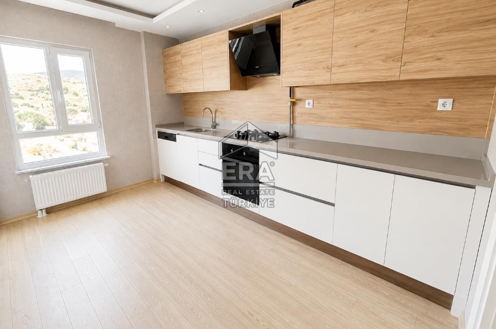 ERA SÖZ DEN BAKYAPI SEYİRTEPE KONUTLARINDA KİRALIK 3+1 DAİRE