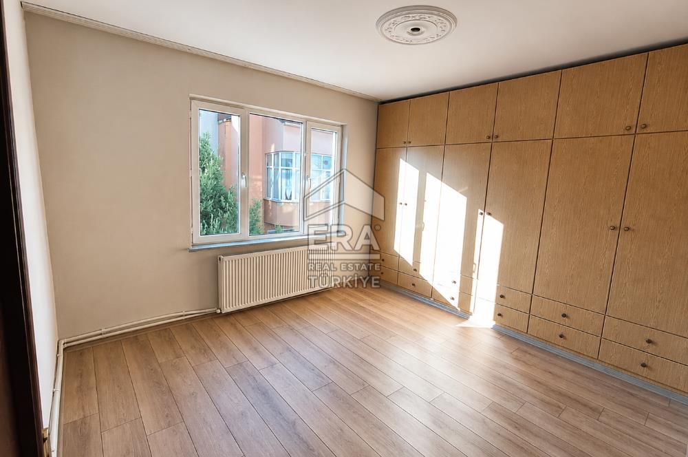 Era Söz'den Sıtkı Yırcalı Cad. Arkası Bakımlı Daire
