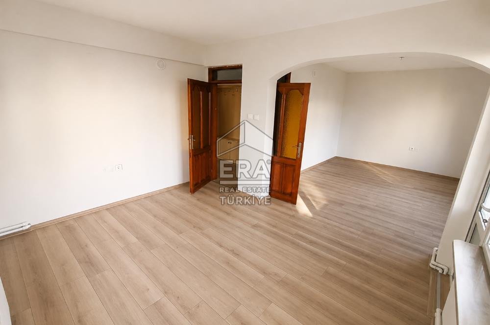 Era Söz'den Sıtkı Yırcalı Cad. Arkası Bakımlı Daire