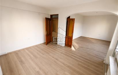 Era Söz'den Sıtkı Yırcalı Cad. Arkası Bakımlı Daire