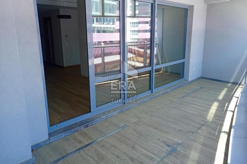 MASLAK 1453'TE 1+0 KİRALIK MODERN DAİRE